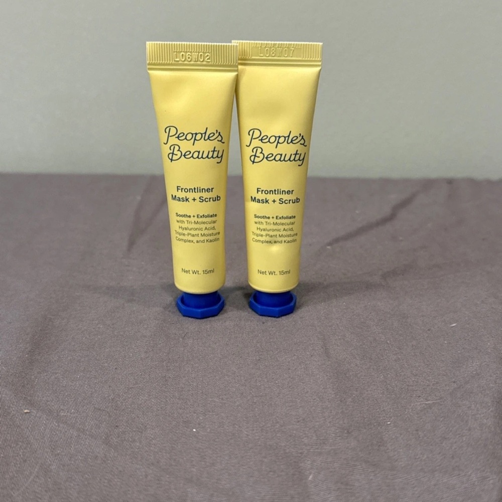 lot of 2 travel size peoples beauty frontliner mask and scrub sealed